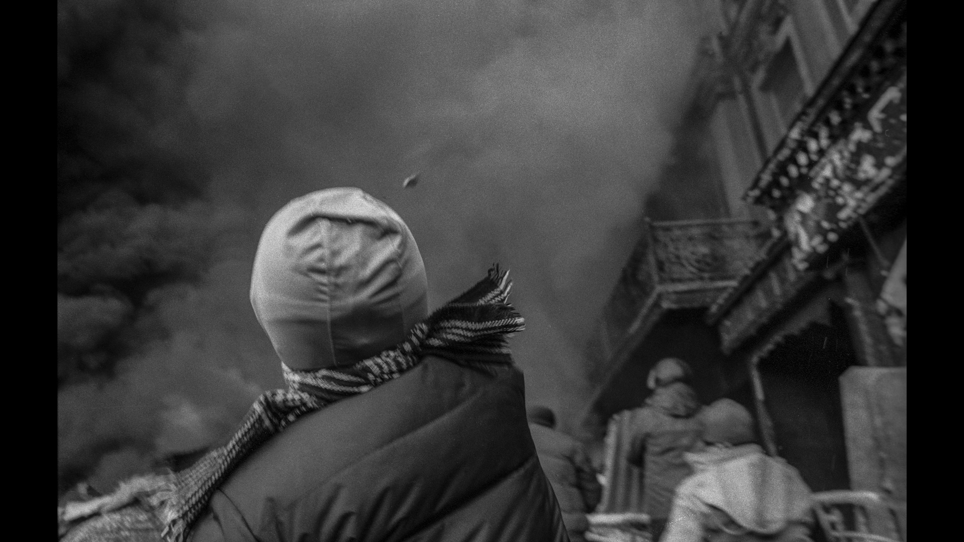 映画『ウクライナから平和を叫ぶ』(8/6緊急公開) 予告編/ウクライナ情勢のバックグラウンドが見えてくる貴重なドキュメンタリー! バック