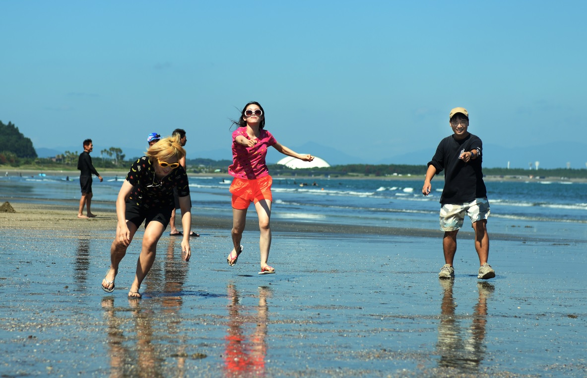 映画『ベイビーわるきゅーれ3（仮）』撮影快調！髙石あかり＆伊澤彩織